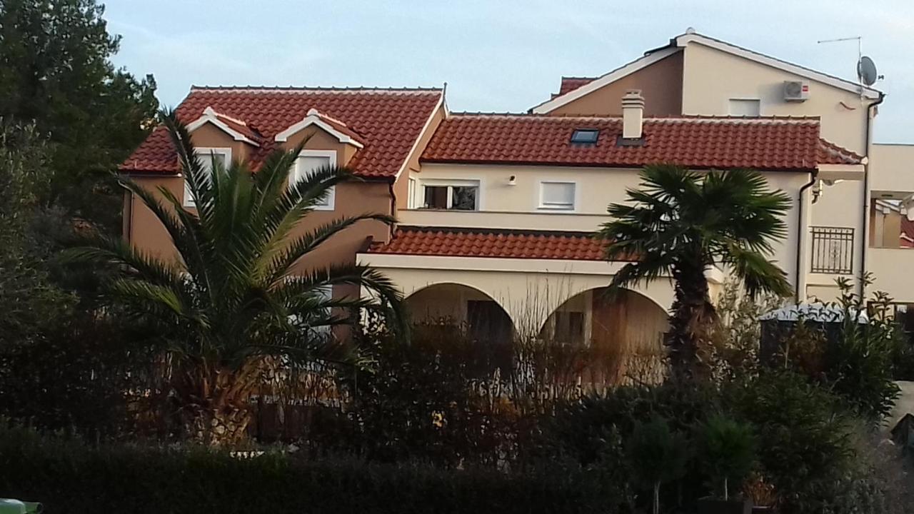 Apartment Ninić Srima Zewnętrze zdjęcie