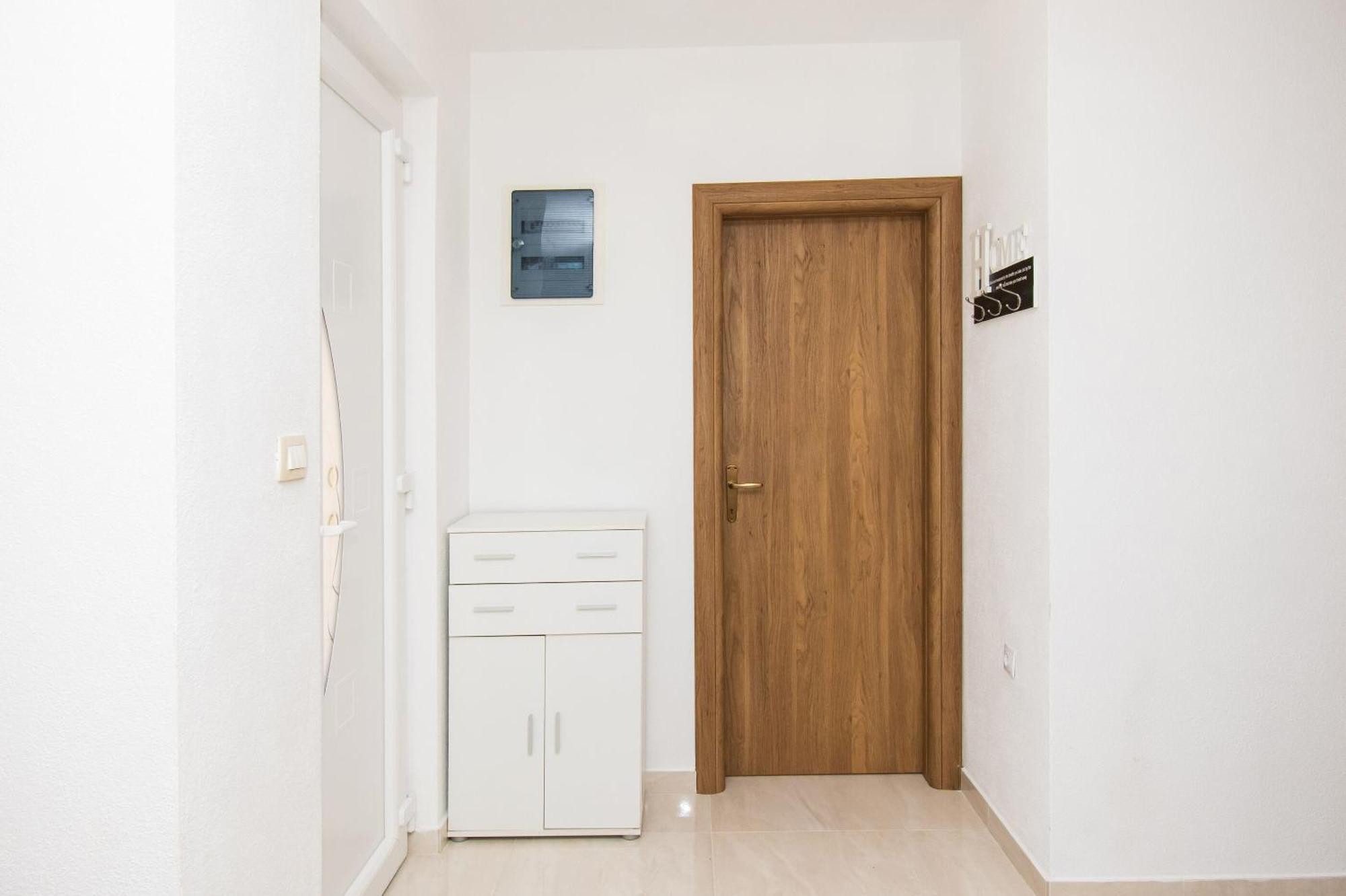Apartment Ninić Srima Zewnętrze zdjęcie
