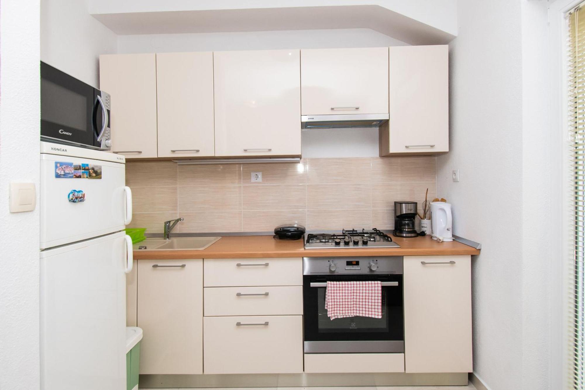 Apartment Ninić Srima Zewnętrze zdjęcie