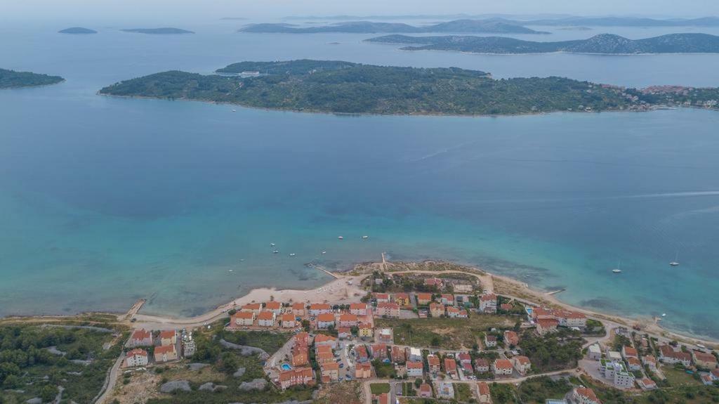 Apartment Ninić Srima Zewnętrze zdjęcie